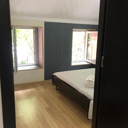 Hotel Your Comfort Tbilisi Esterno foto