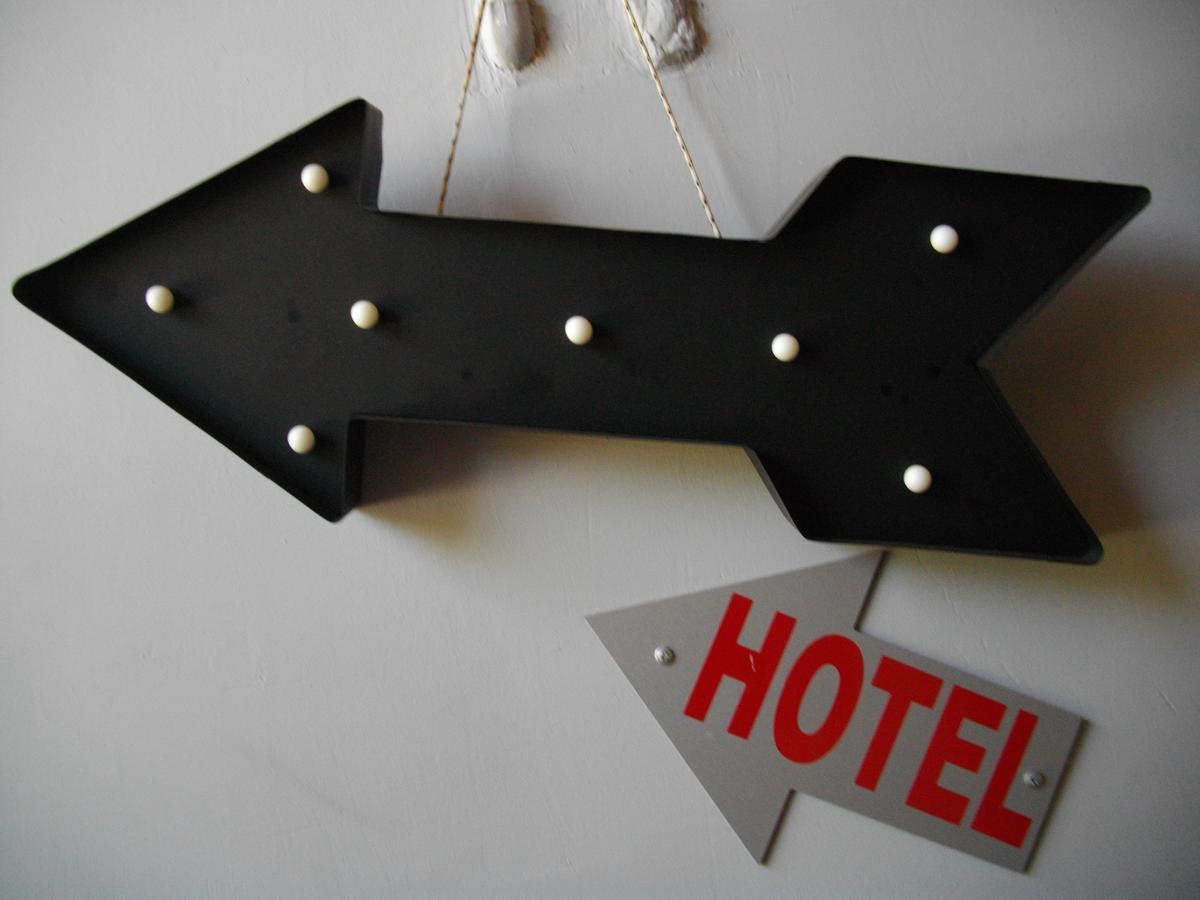 Hotel Your Comfort Tbilisi Esterno foto