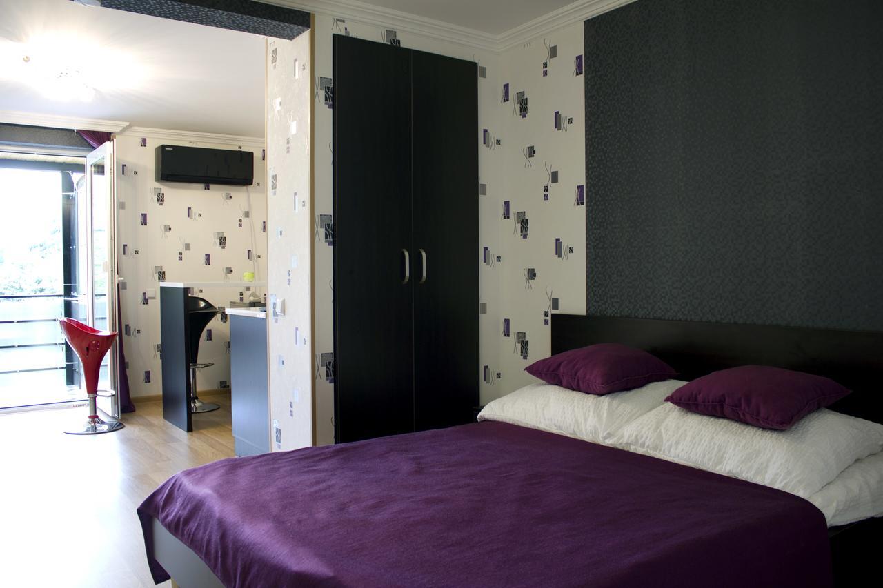 Hotel Your Comfort Tbilisi Esterno foto