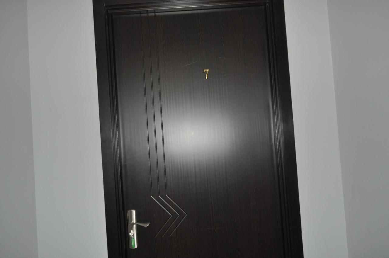 Hotel Your Comfort Tbilisi Esterno foto