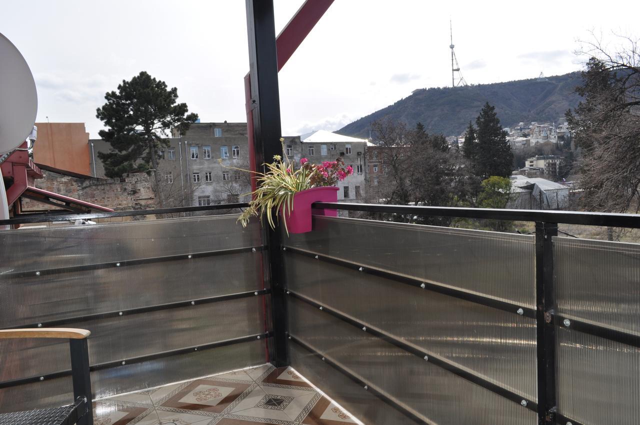 Hotel Your Comfort Tbilisi Esterno foto